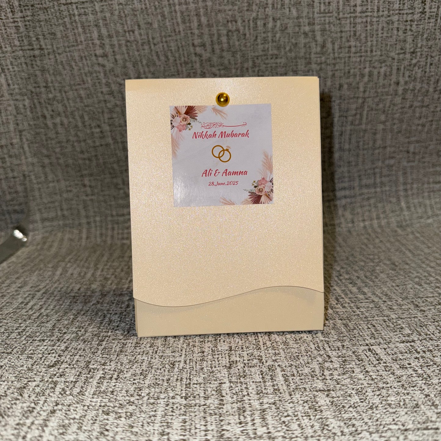 Golden Bidh Box ( SOLD IN DOZEN )