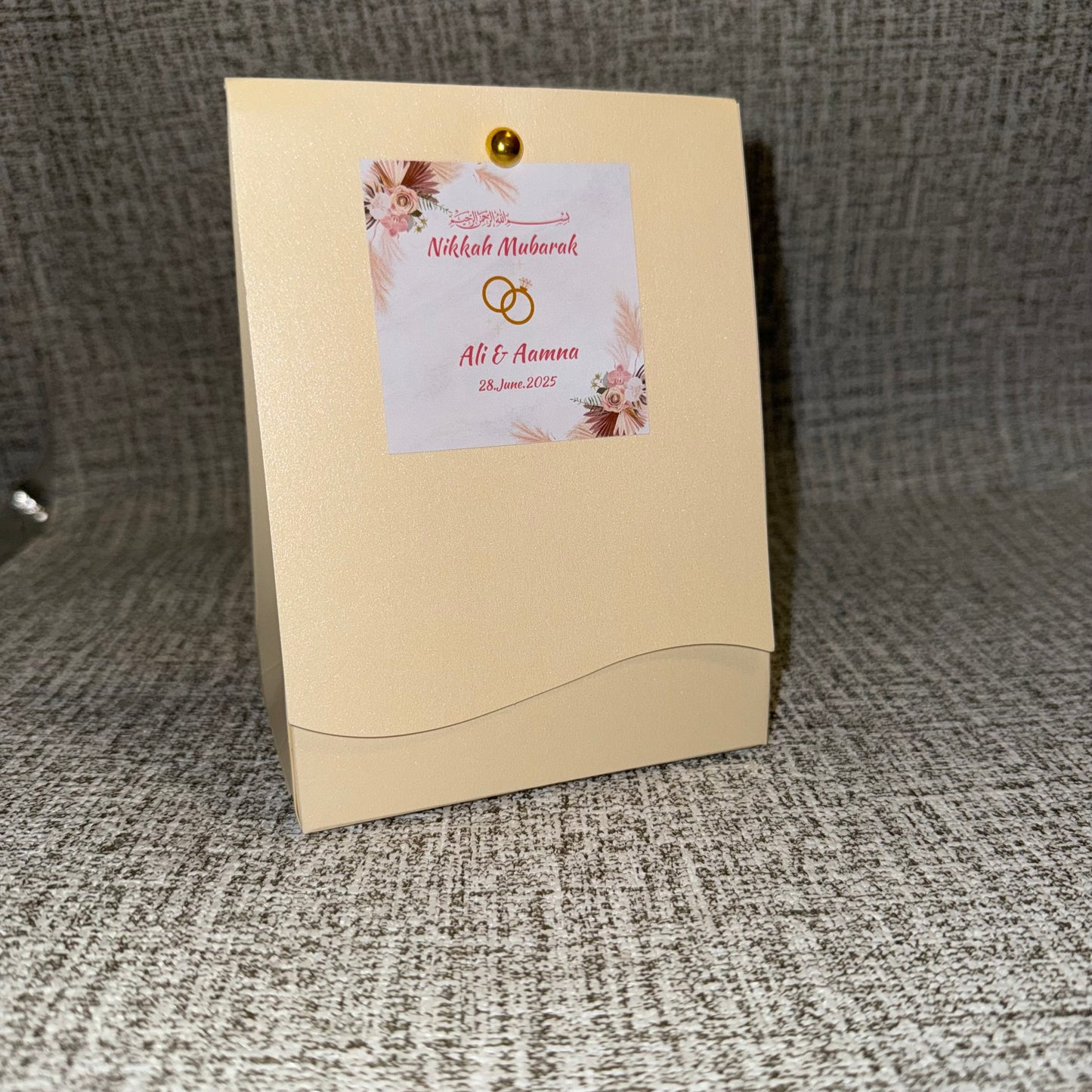 Golden Bidh Box ( SOLD IN DOZEN )