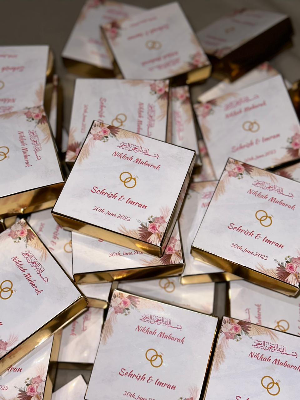 Favor Box ( SOLD IN DOZEN )